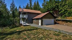 2725 VICKERS Trail  Anglemont, BC V0E 1M8