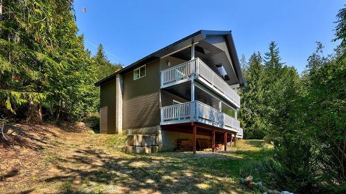2725 Vickers Trail, Anglemont, BC - Outdoor With Exterior