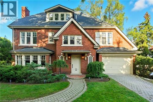 18 Inglewood Drive, Hamilton, ON - Outdoor With Facade