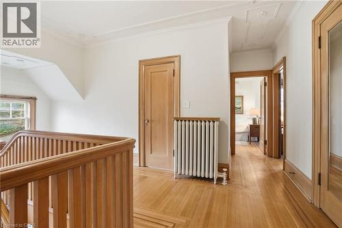 18 Inglewood Drive, Hamilton, ON - Indoor