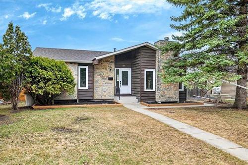 104 Malcana ST  Winnipeg, MB R2G 2S9