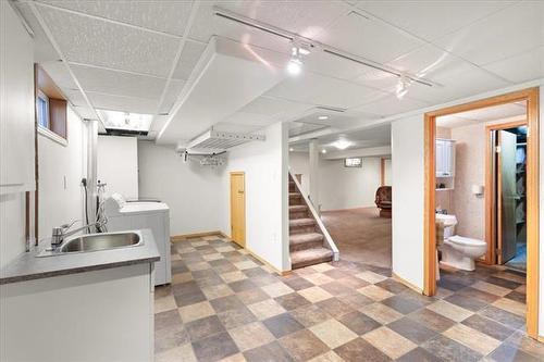 133 Riel Ave, Winnipeg, MB 