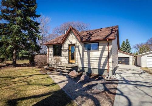 133 Riel Ave, Winnipeg, MB 