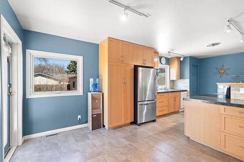 133 Riel Ave, Winnipeg, MB 