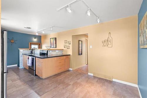 133 Riel Ave, Winnipeg, MB 
