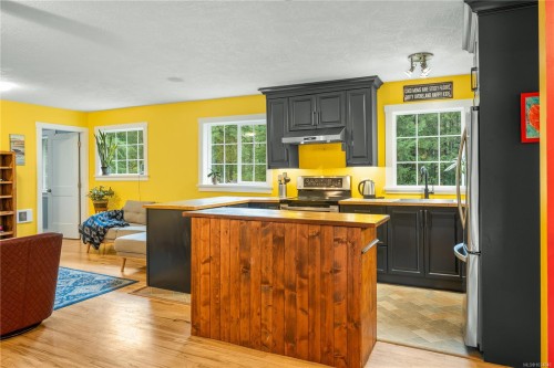 5708 River Valley Rd, Duncan, BC 