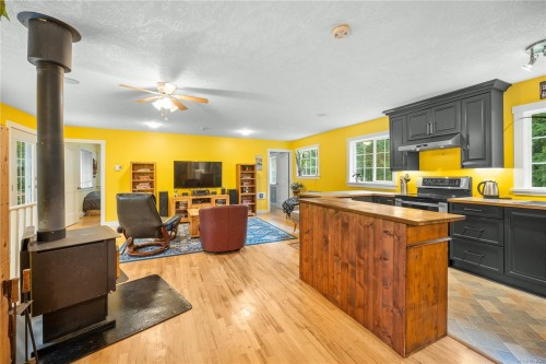 5708 River Valley Rd, Duncan, BC 