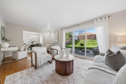 21 Munson Crescent Toronto, ON M1P 3M8
