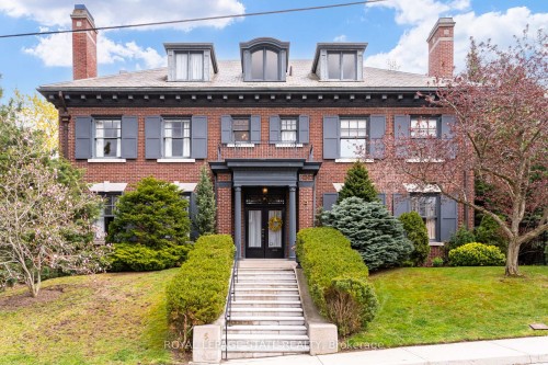 5 Undercliffe Avenue, Hamilton, ON - Outdoor
