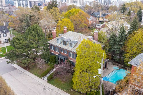 5 Undercliffe Avenue, Hamilton, ON - Outdoor With Facade