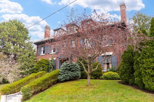 5 Undercliffe Avenue, Hamilton, ON - Outdoor