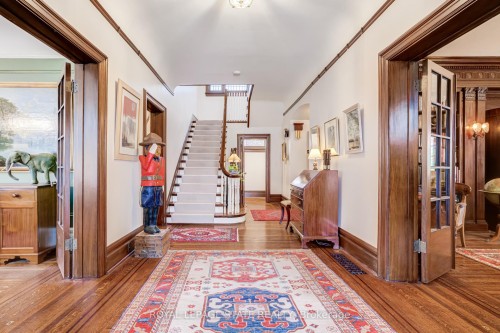 5 Undercliffe Avenue, Hamilton, ON - Indoor Photo Showing Other Room