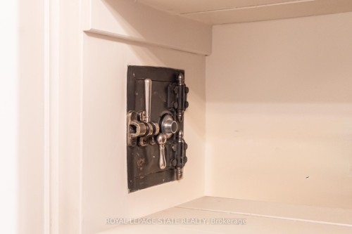 5 Undercliffe Avenue, Hamilton, ON -  Photo Showing Other Room