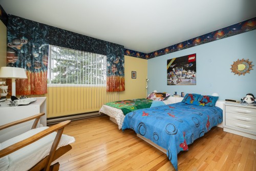 Bedroom - 1869 Rue De Livourne, Laval (Vimont), QC - Indoor Photo Showing Bedroom