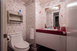 Powder room - 