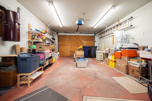 Garage - 1869 Rue De Livourne, Laval (Vimont), QC - Indoor Photo Showing Garage