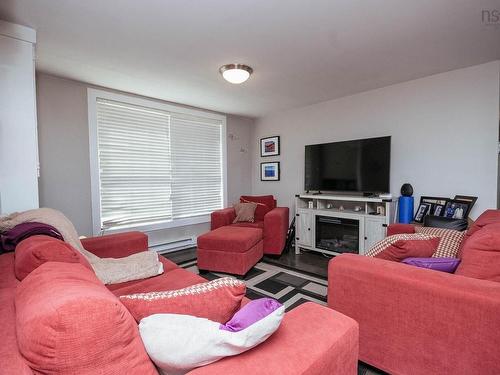 19 Circle Drive, Halifax, NS 