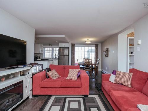 19 Circle Drive, Halifax, NS 