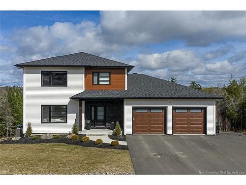 42 Golden Eagle Dr, Hanwell, NB 