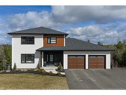 42 Golden Eagle DR Hanwell, NB E3C 0H3