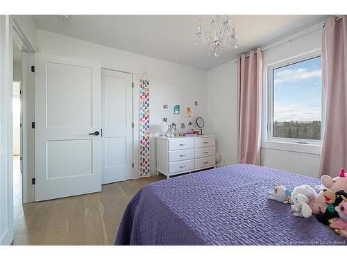 42 Golden Eagle Dr, Hanwell, NB 