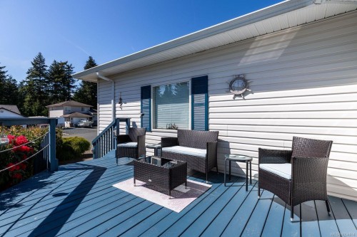 1076 Springbok Rd, Campbell River, BC 