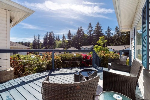 1076 Springbok Rd, Campbell River, BC 