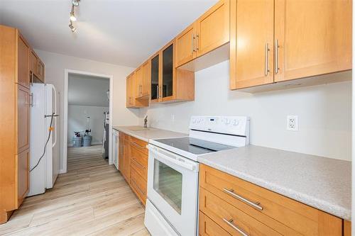 1460 Logan Ave, Winnipeg, MB 
