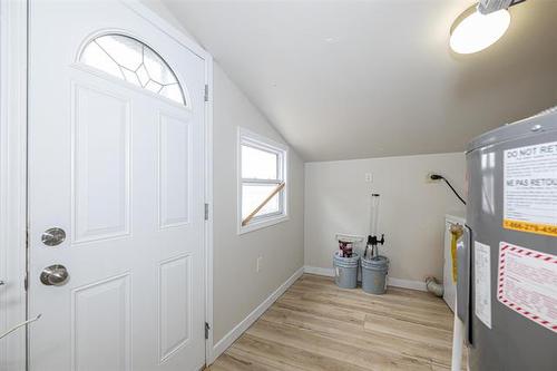 1460 Logan Ave, Winnipeg, MB 