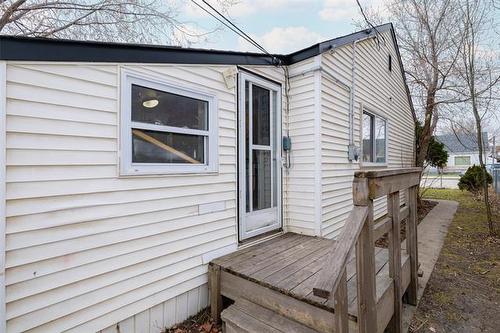 1460 Logan Ave, Winnipeg, MB 