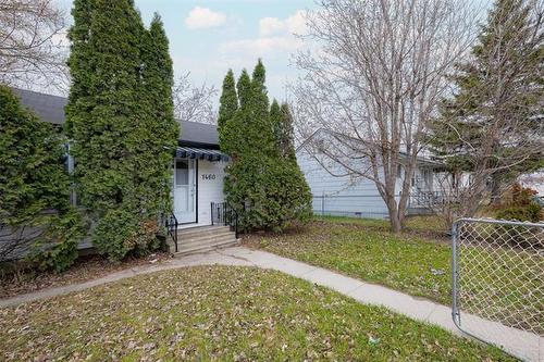 1460 Logan Ave, Winnipeg, MB 