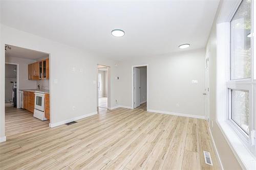 1460 Logan Ave, Winnipeg, MB 