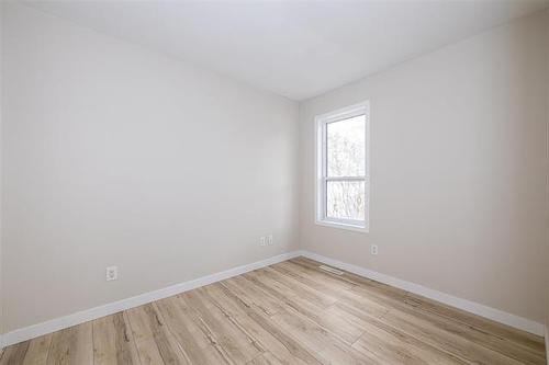 1460 Logan Ave, Winnipeg, MB 