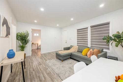 687 Atlantic Ave, Winnipeg, MB 