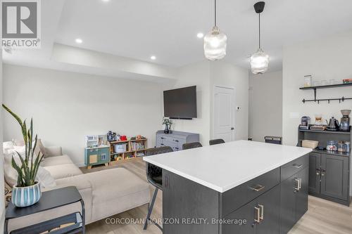56 - 405 Myers Road, Cambridge, ON - Indoor