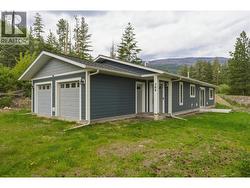 784 Wood Road Kelowna, BC V1Z 3V6