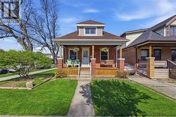 74 GRAHAM Avenue S  Hamilton, ON L8K 2M1