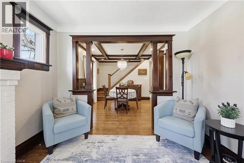 74 Graham Avenue S, Hamilton, ON - Indoor Photo Showing Living Room