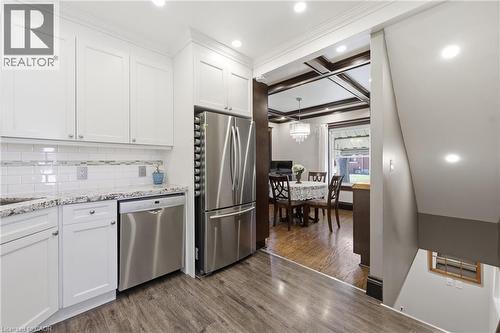 74 Graham Avenue S, Hamilton, ON - Indoor Photo Showing Kitchen With Upgraded Kitchen