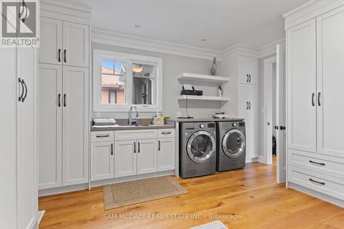 3047 Grenville Drive, Mississauga, ON - Indoor Photo Showing Laundry Room
