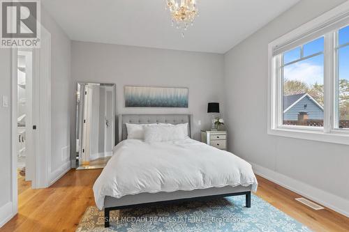 3047 Grenville Drive, Mississauga, ON - Indoor Photo Showing Bedroom