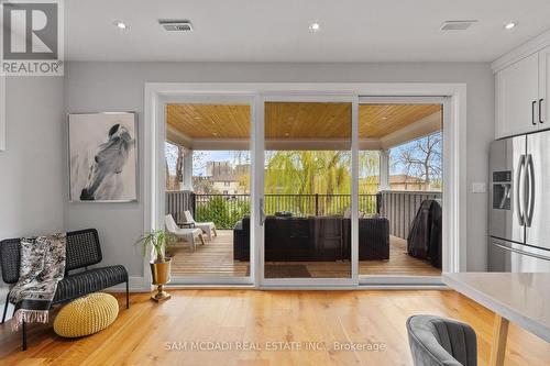 3047 Grenville Drive, Mississauga, ON - Indoor