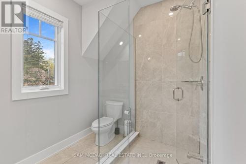 3047 Grenville Drive, Mississauga, ON - Indoor Photo Showing Bathroom