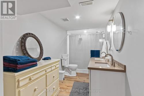 3047 Grenville Drive, Mississauga, ON - Indoor Photo Showing Bathroom