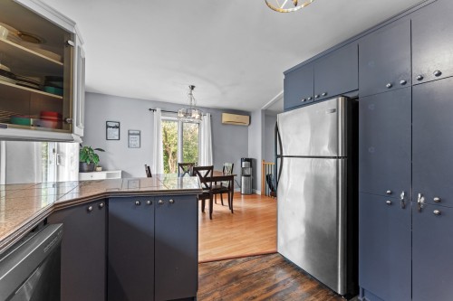 Kitchen - 42 Rue Xavier, Saint-Lin/Laurentides, QC - Indoor Photo Showing Kitchen