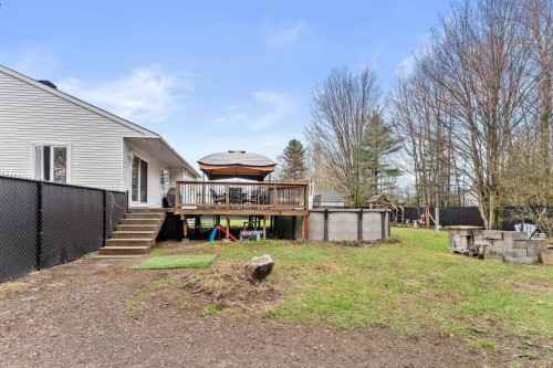 Courtyard - 42 Rue Xavier, Saint-Lin/Laurentides, QC - Outdoor