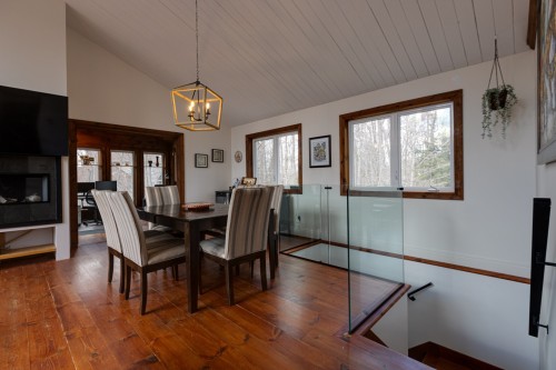 Salle à manger - 1661 Rue Des Tangaras, Prévost, QC - Indoor Photo Showing Dining Room