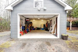 Garage - 