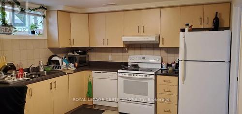 13 Theodore Drive, Mississauga, ON - Indoor Photo Showing Other Room