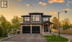 25 CREEKSIDE TERRACE Centre Wellington (Fergus), ON N1M 0H4